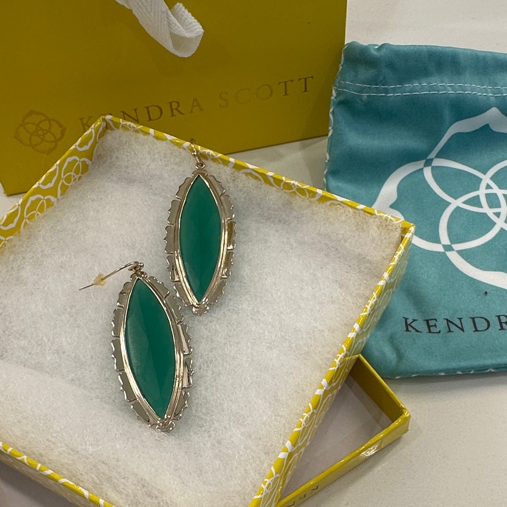 Kendra Scott VINTAGE Teal Marquise Drop Earrings in Gold-Tone